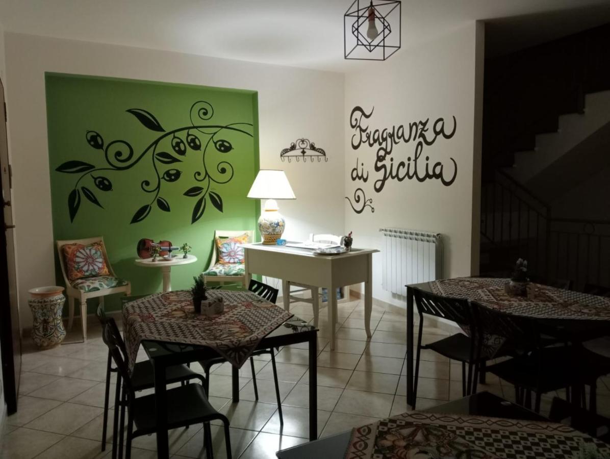B&B Fragranza Di Sicilia Giardini Naxos Eksteriør billede