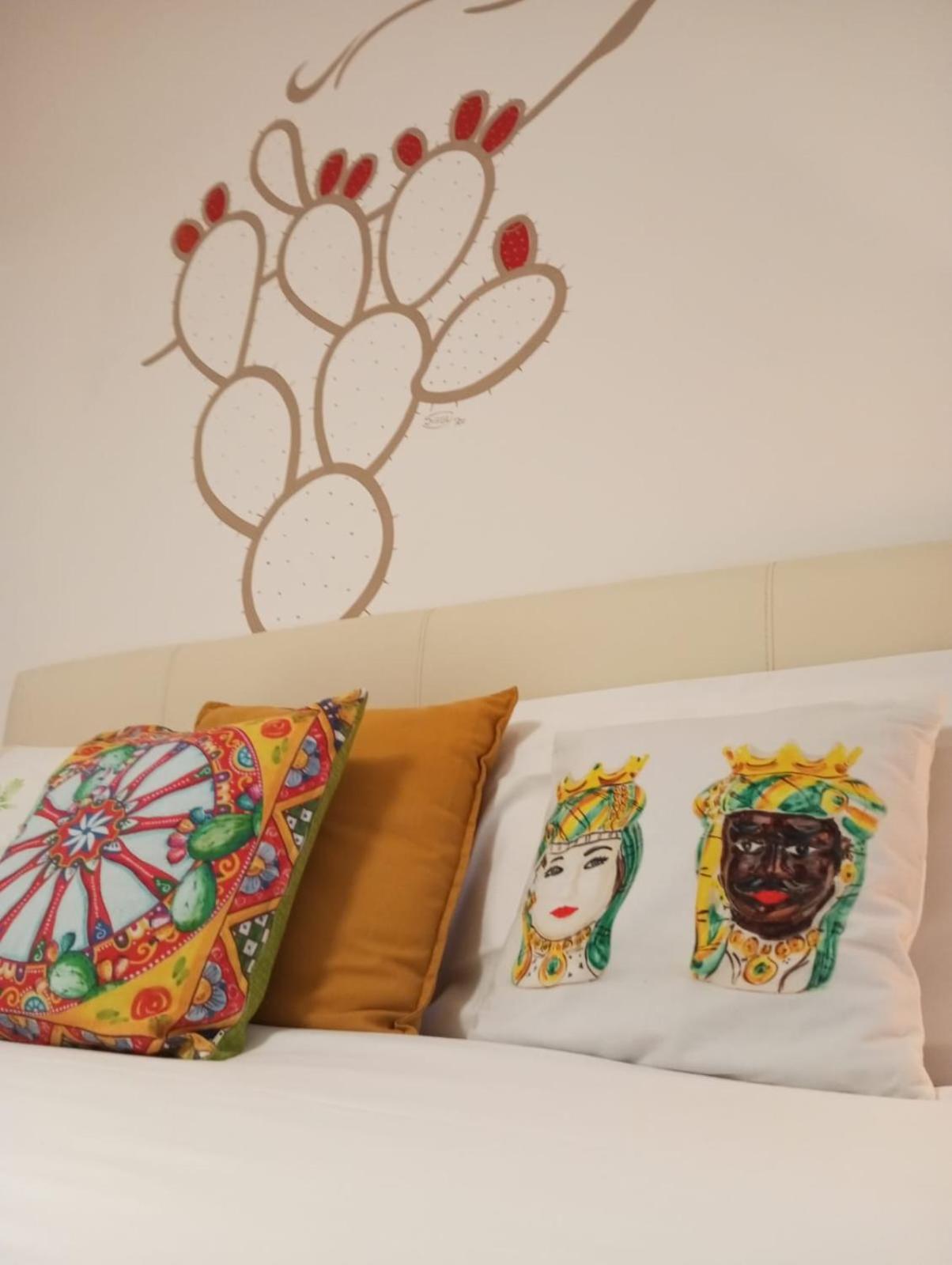 B&B Fragranza Di Sicilia Giardini Naxos Eksteriør billede