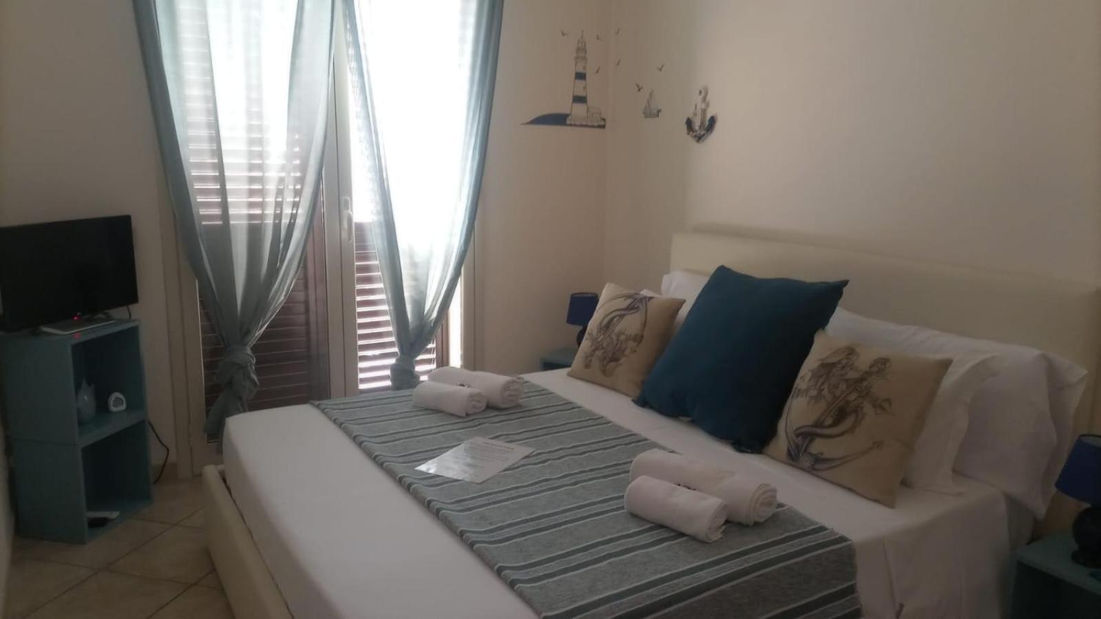 B&B Fragranza Di Sicilia Giardini Naxos Eksteriør billede