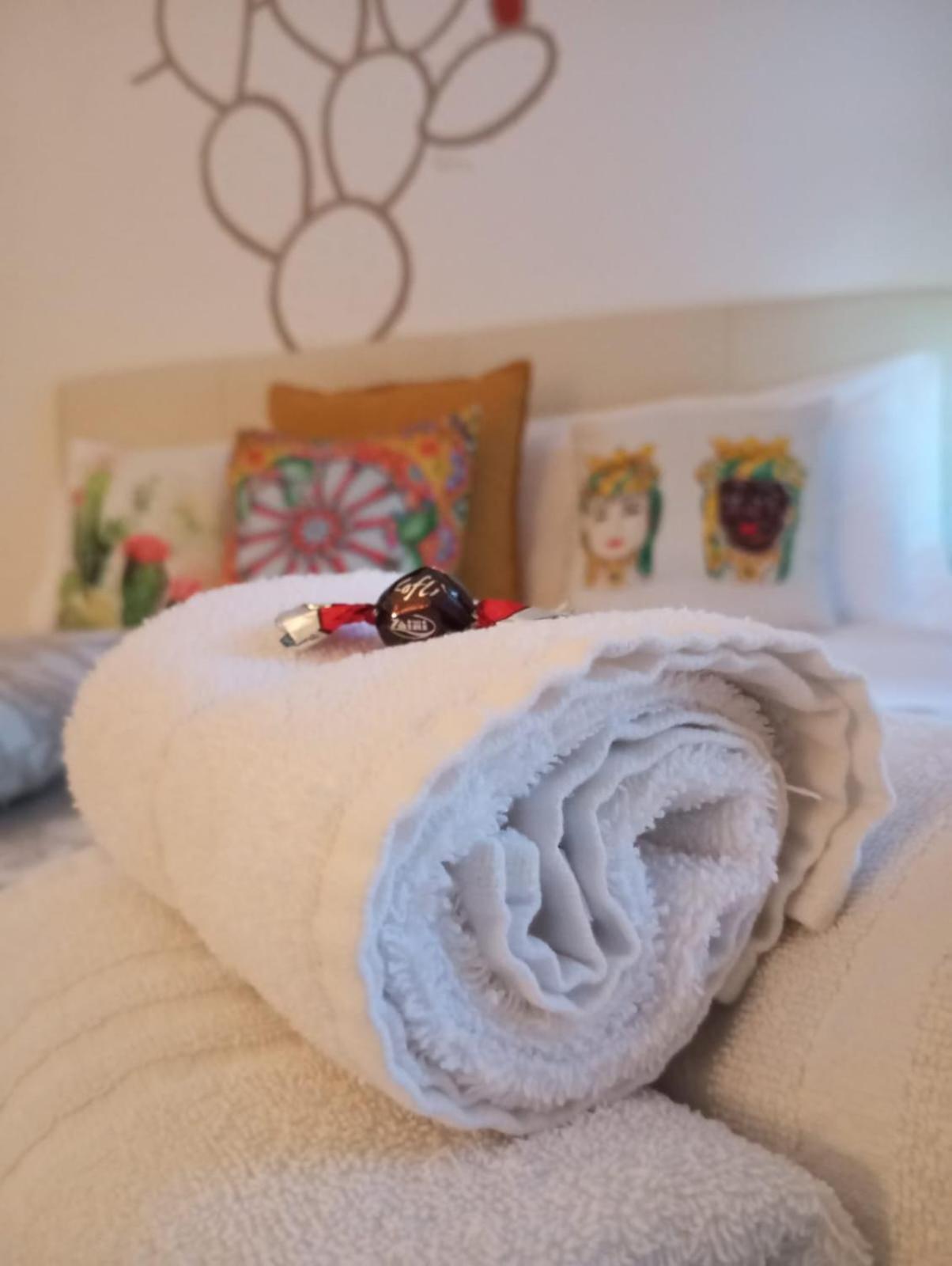 B&B Fragranza Di Sicilia Giardini Naxos Eksteriør billede